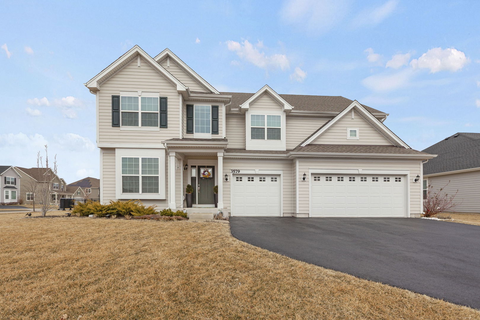 3579 Emerald Road, Elgin, IL 60124