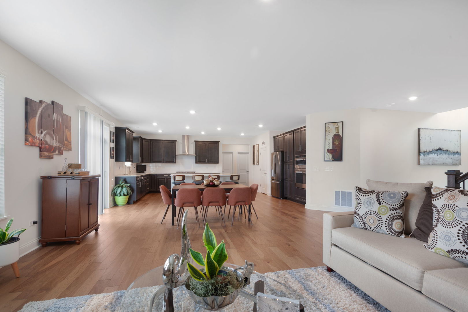 3579 Emerald Road, Elgin, IL 60124