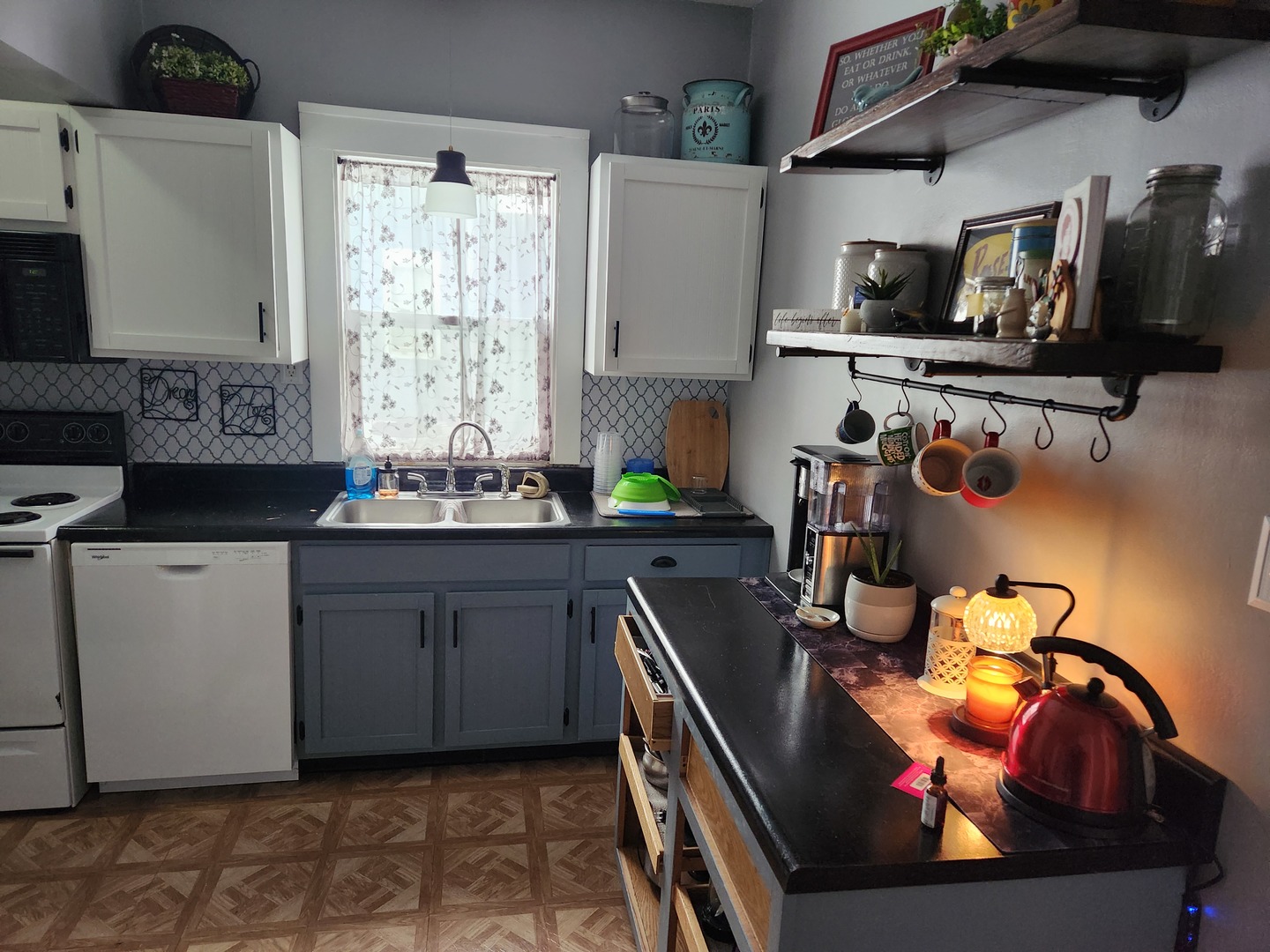 807-809 W Wood Street, Bloomington, IL 61701