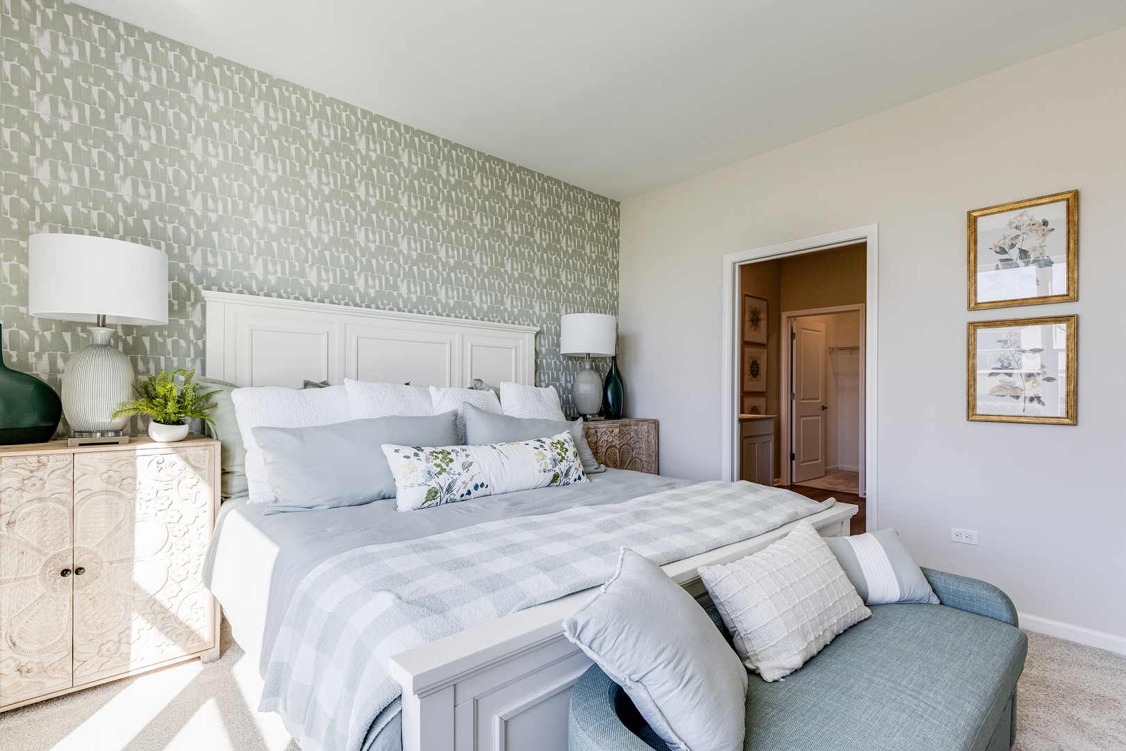 425 Cottrell Lane, Aurora, IL 60506