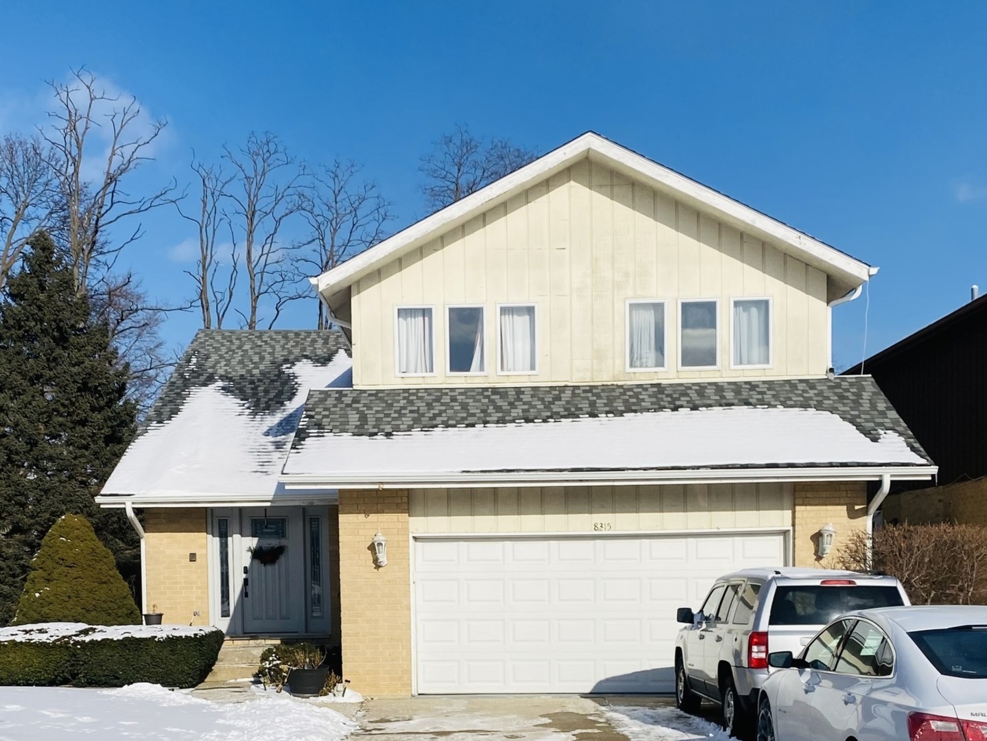 8315 Helen Court, Downers Grove, IL 60516