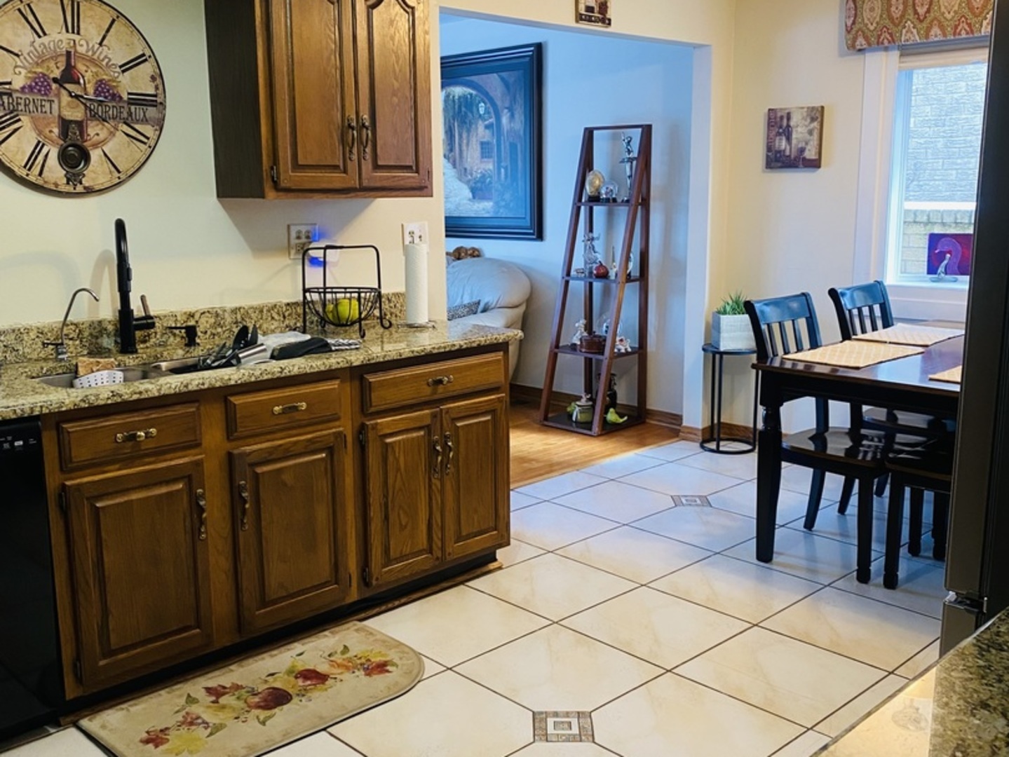 8315 Helen Court, Downers Grove, IL 60516