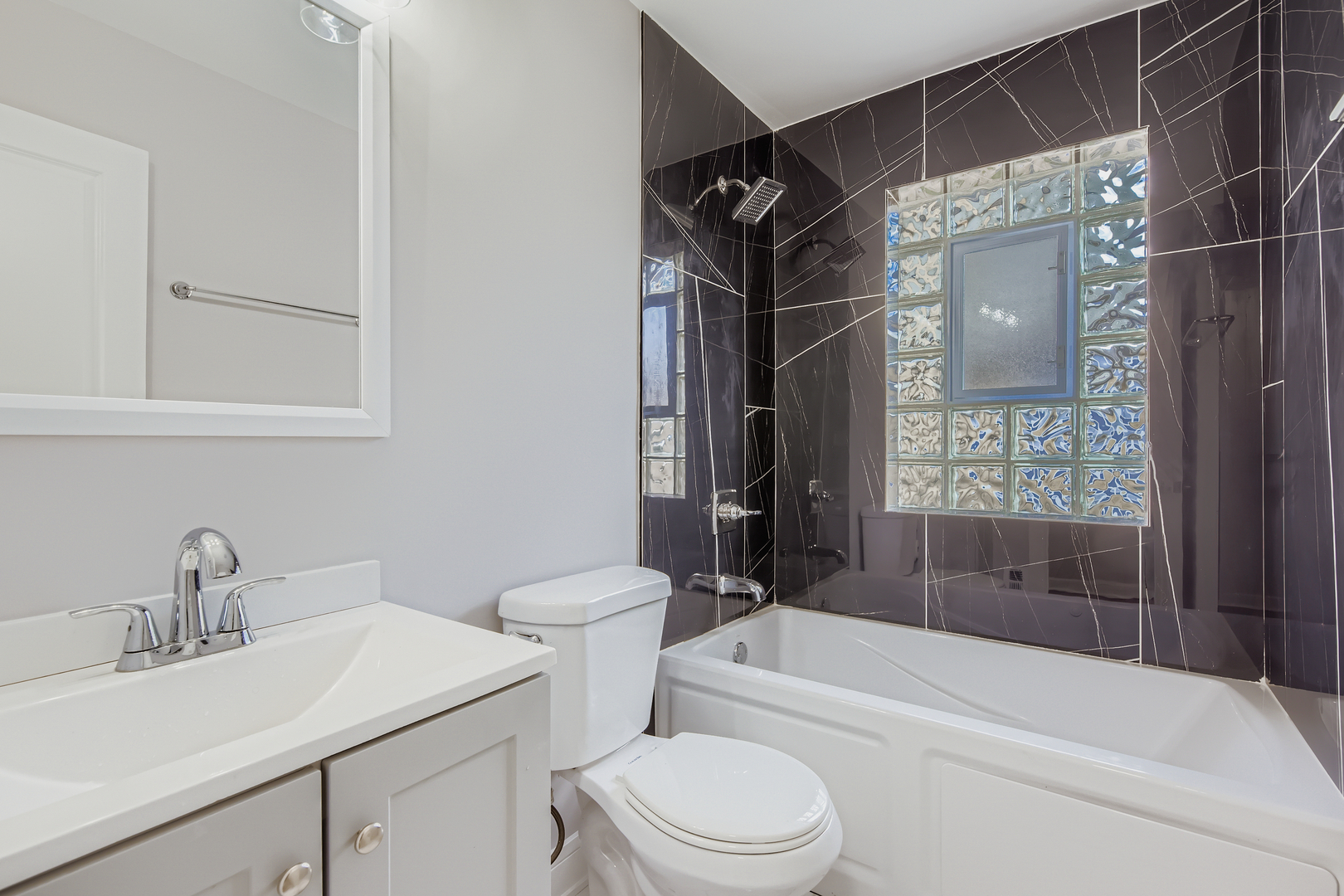 1918 W 108th Place, Chicago, IL 60643