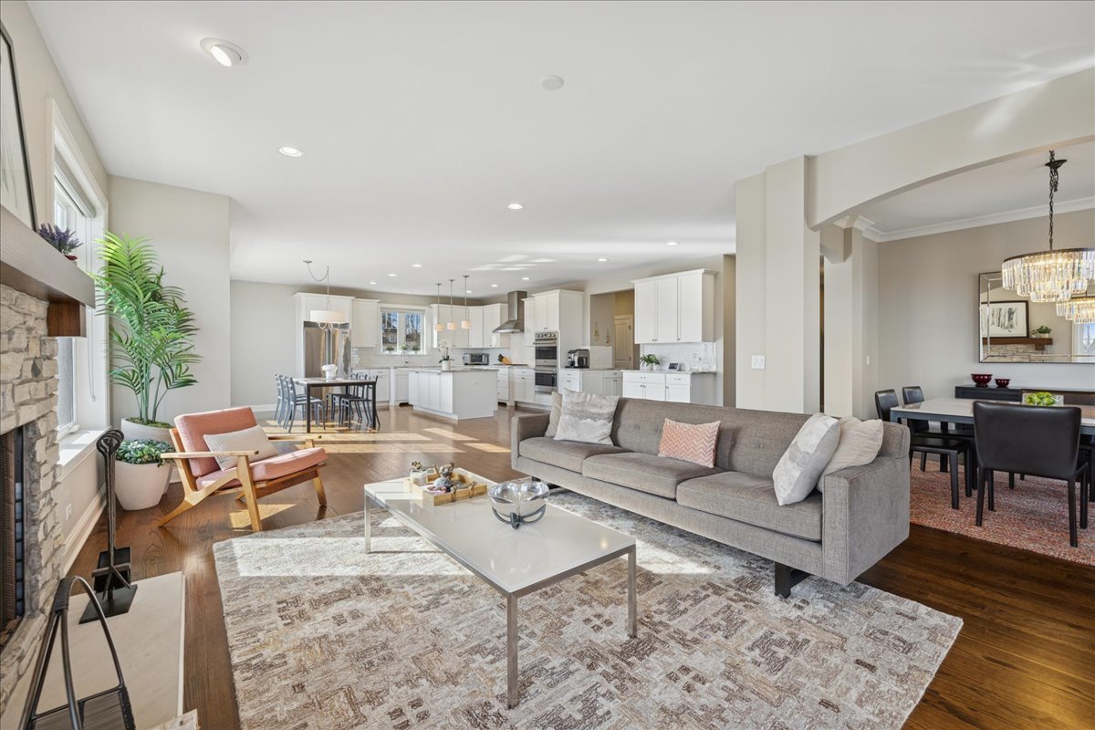 23297 N Sanctuary Club Drive, Kildeer, IL 60047