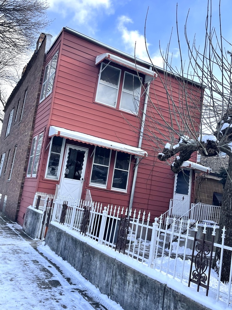 656 N Drake Street, Chicago, IL 60623