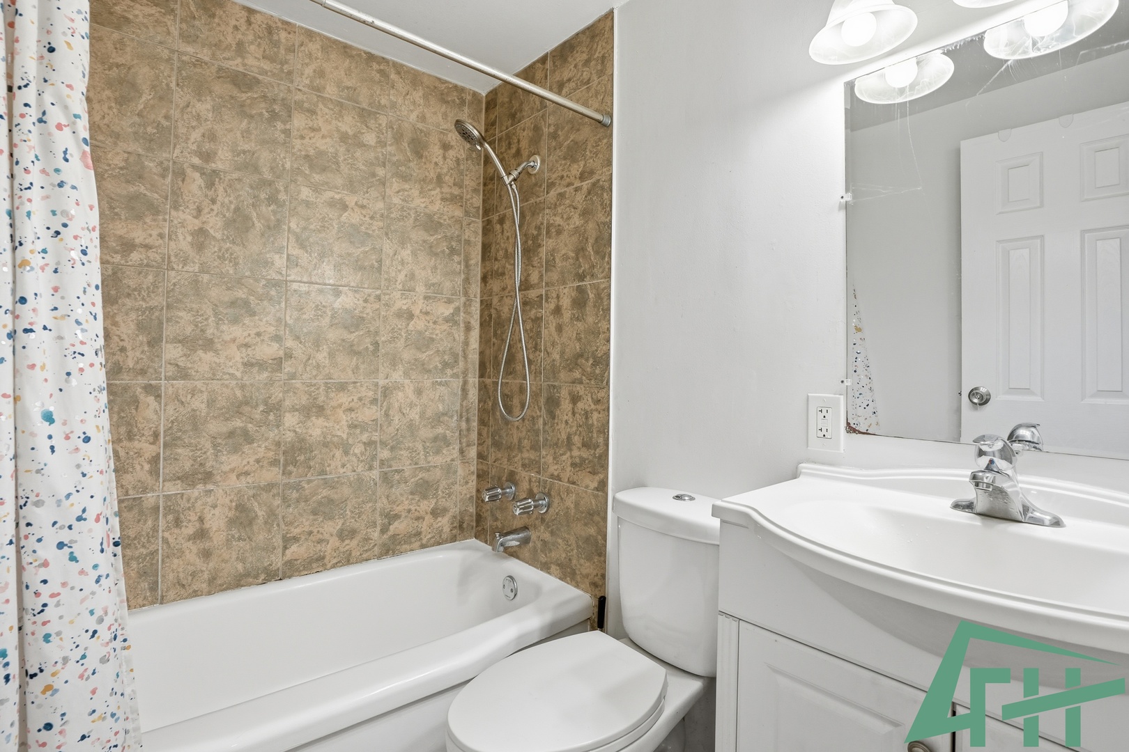 16515 Plymouth Drive, Markham, IL 60428