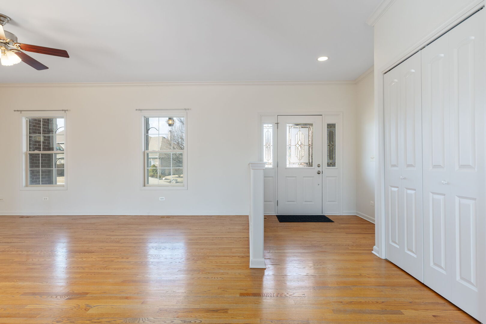 1569 Colleen Lane, Aurora, IL 60505