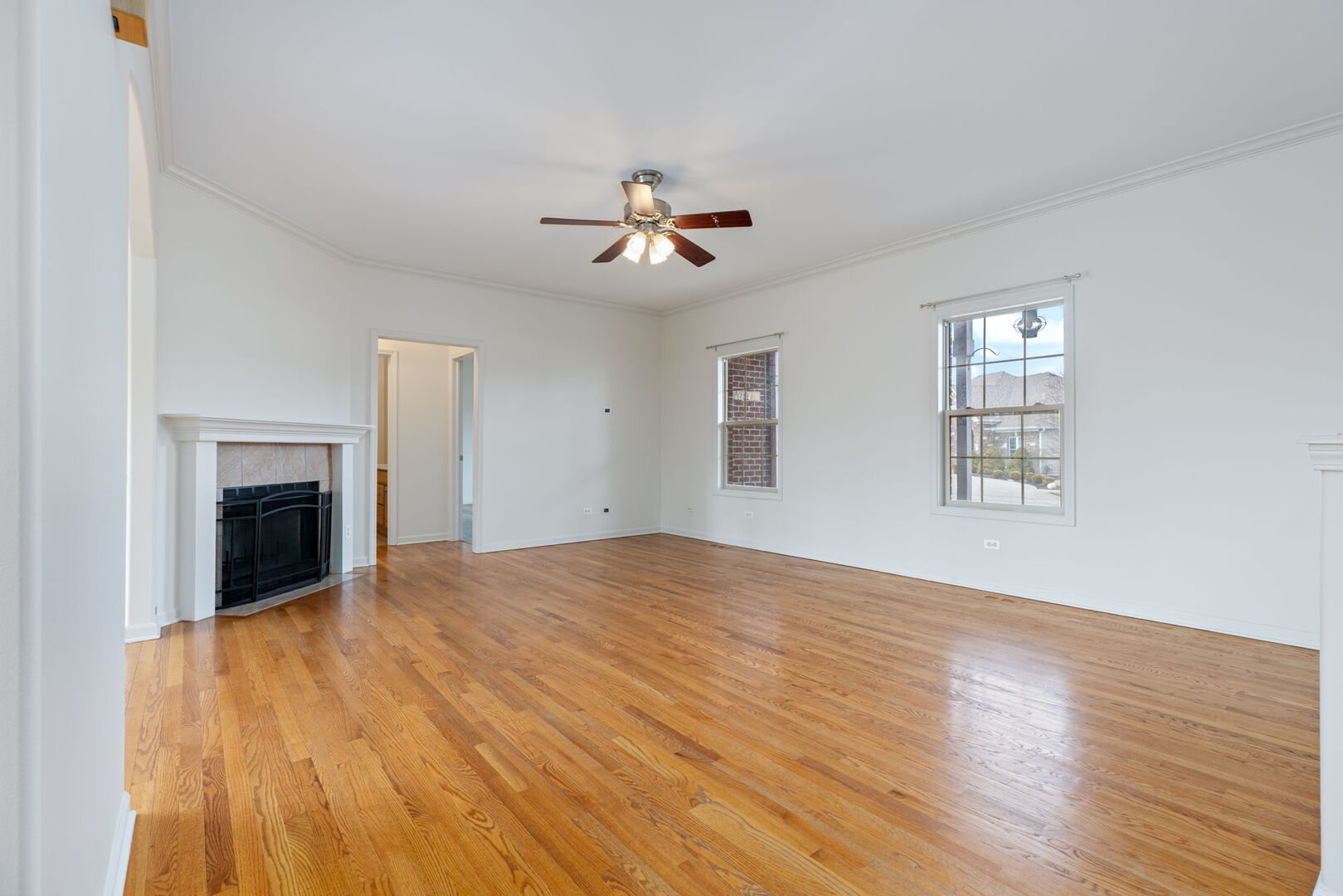 1569 Colleen Lane, Aurora, IL 60505