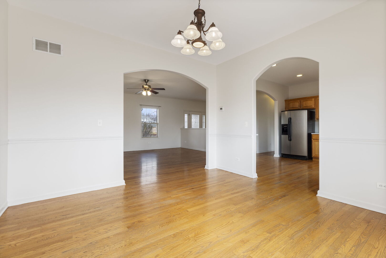 1569 Colleen Lane, Aurora, IL 60505