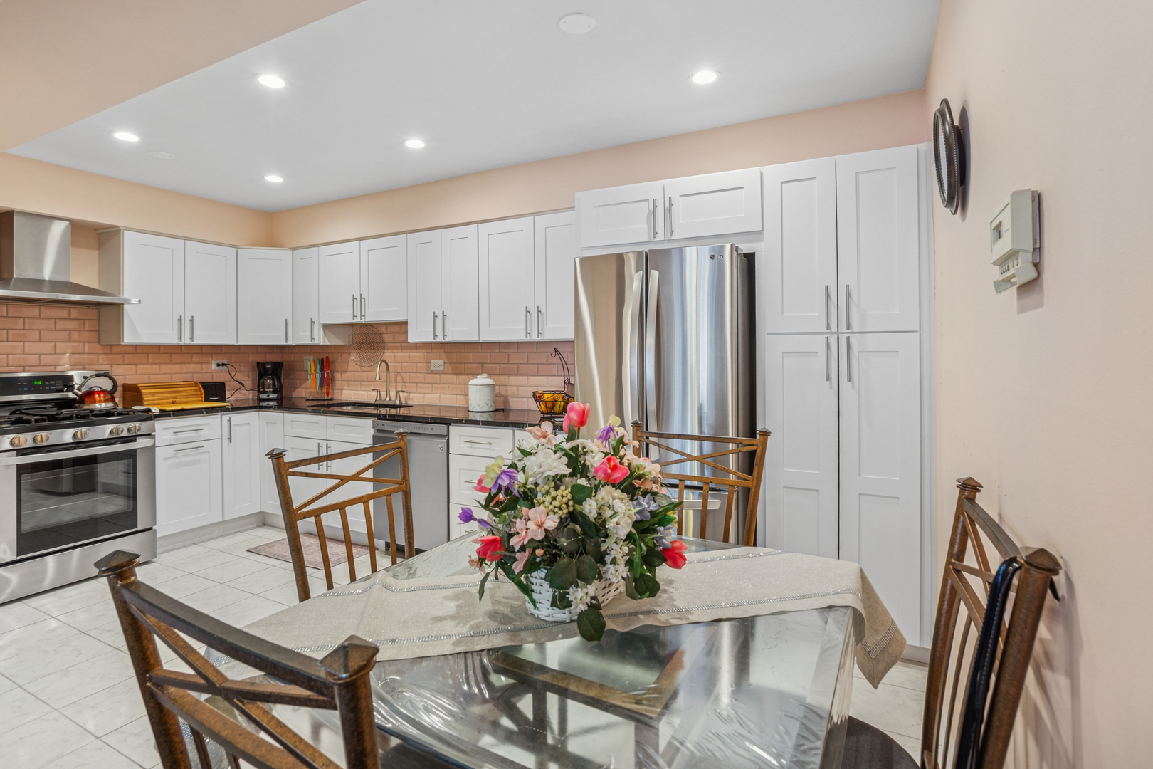 112 Mullingar Court #1C, Schaumburg, IL 60193