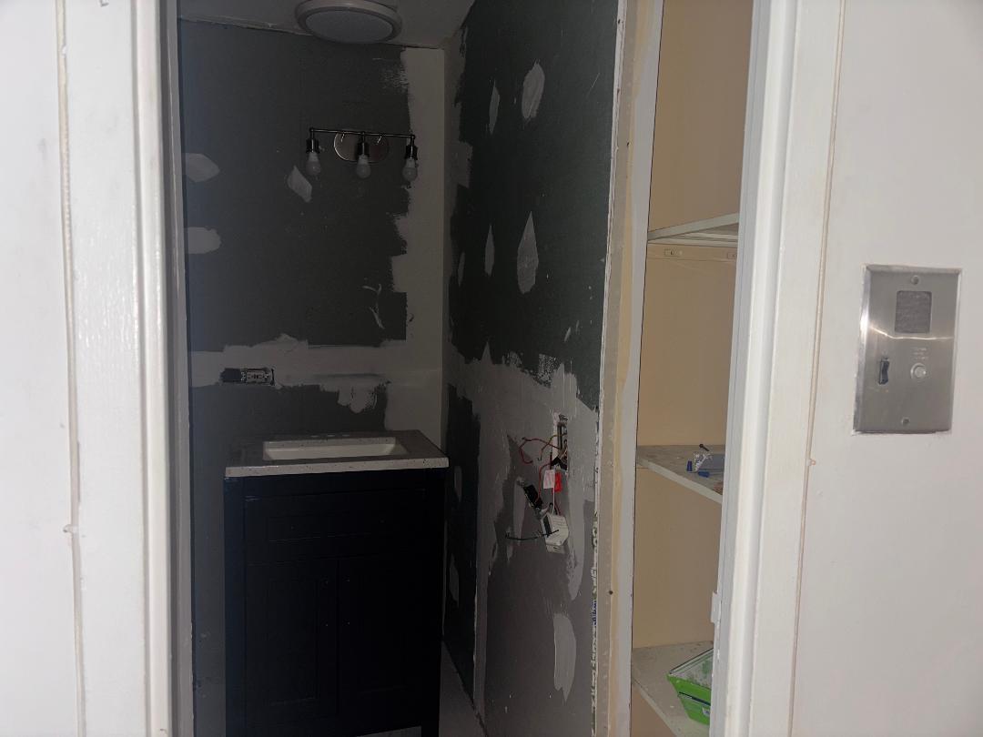 4350 W Ford City Drive #B1104, Chicago, IL 60652