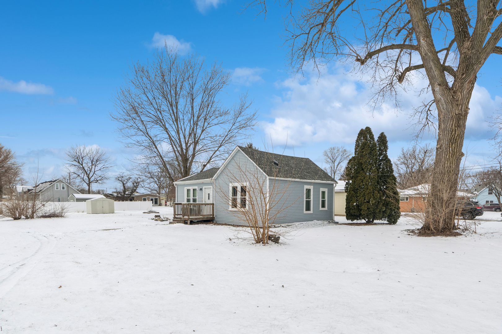 411 E Mazon Street, Gardner, IL 60424