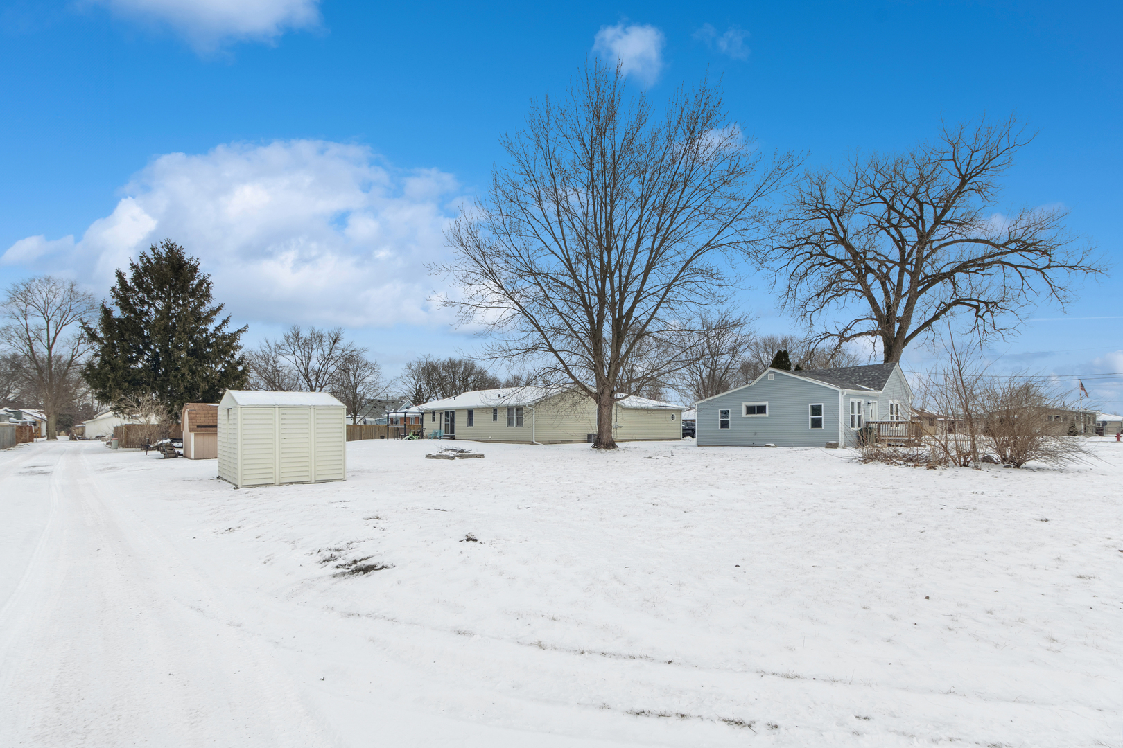 411 E Mazon Street, Gardner, IL 60424