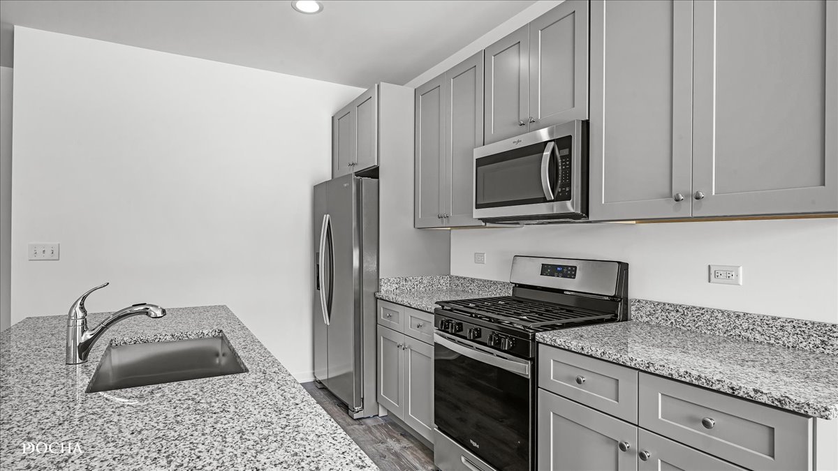 1202 Gillespie Lane, Yorkville, IL 60560