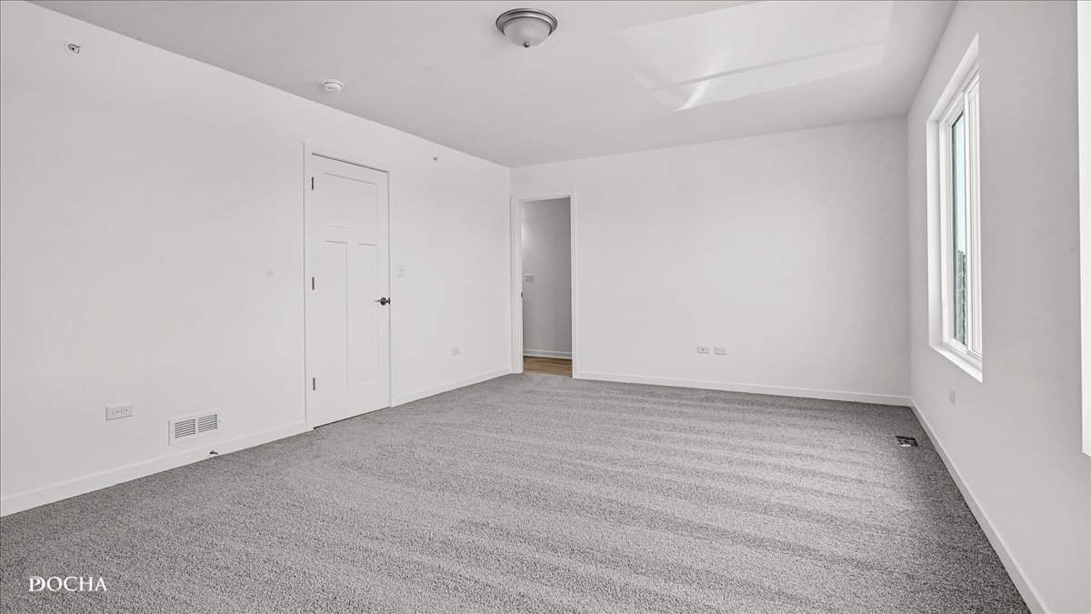 1202 Gillespie Lane, Yorkville, IL 60560