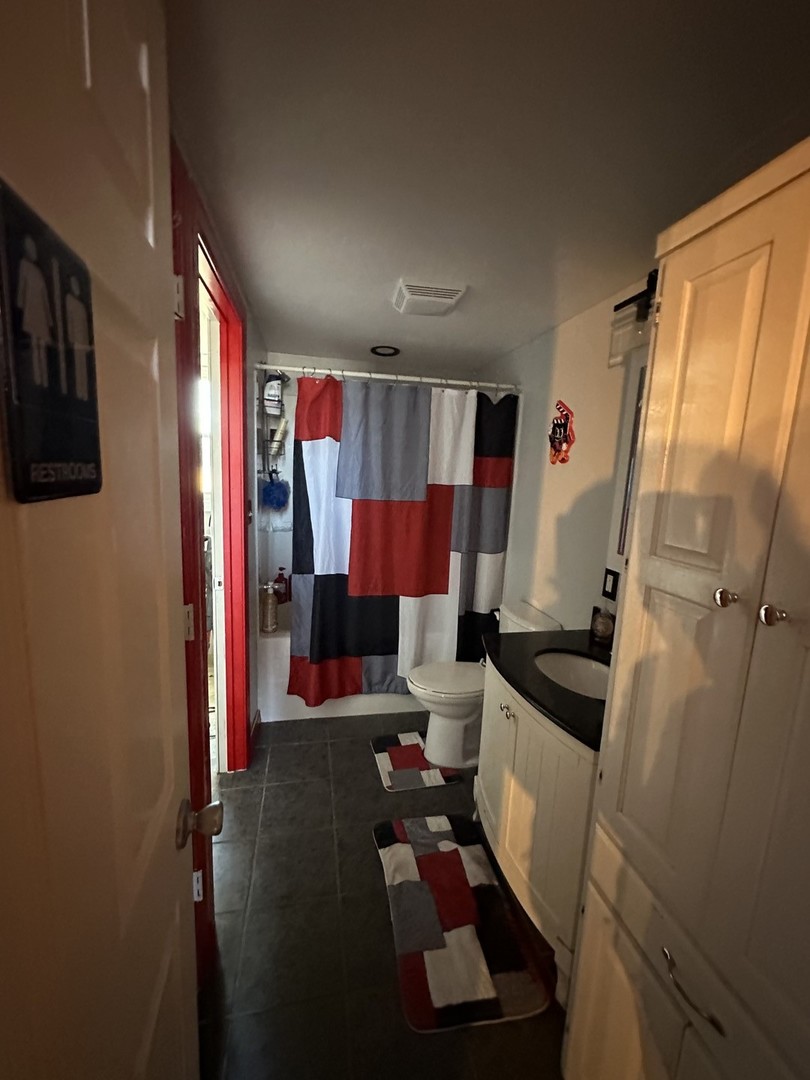 15581 Highland Drive, Sterling, IL 61081