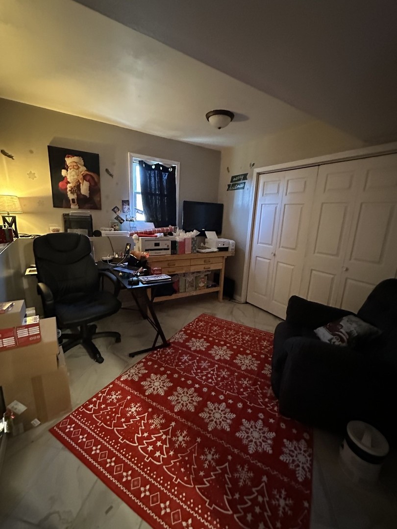 15581 Highland Drive, Sterling, IL 61081