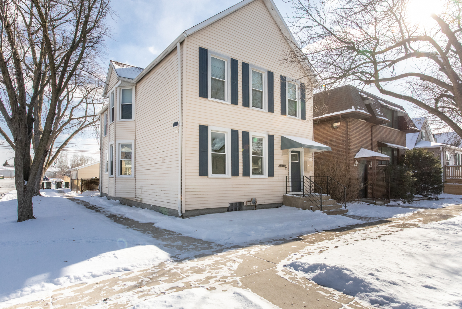 4055 Prairie Avenue #1, Schiller Park, IL 60176