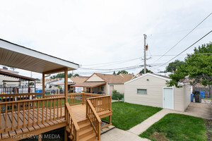6813 S Keeler Avenue, Chicago, IL 60629