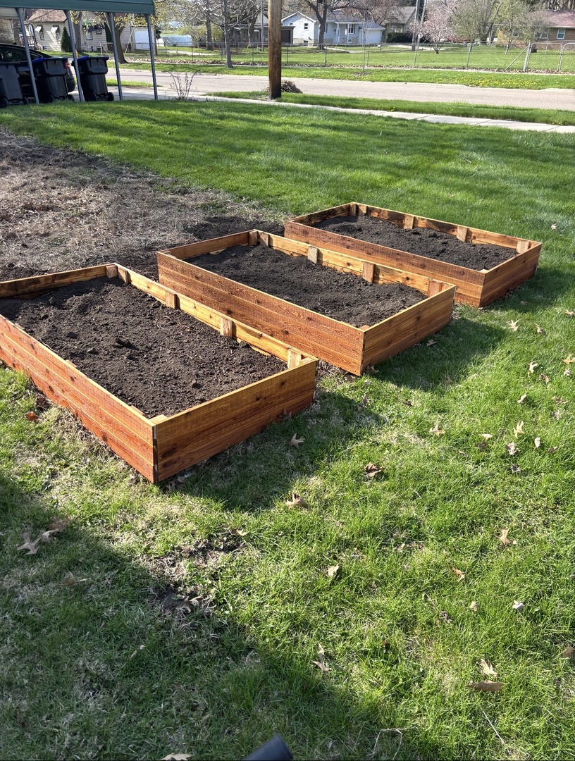 1310 N Livingston Street, Bloomington, IL 61701