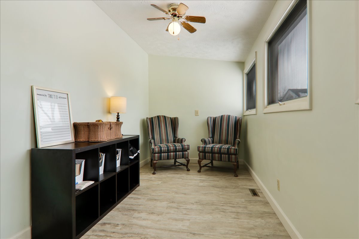 1310 N Livingston Street, Bloomington, IL 61701