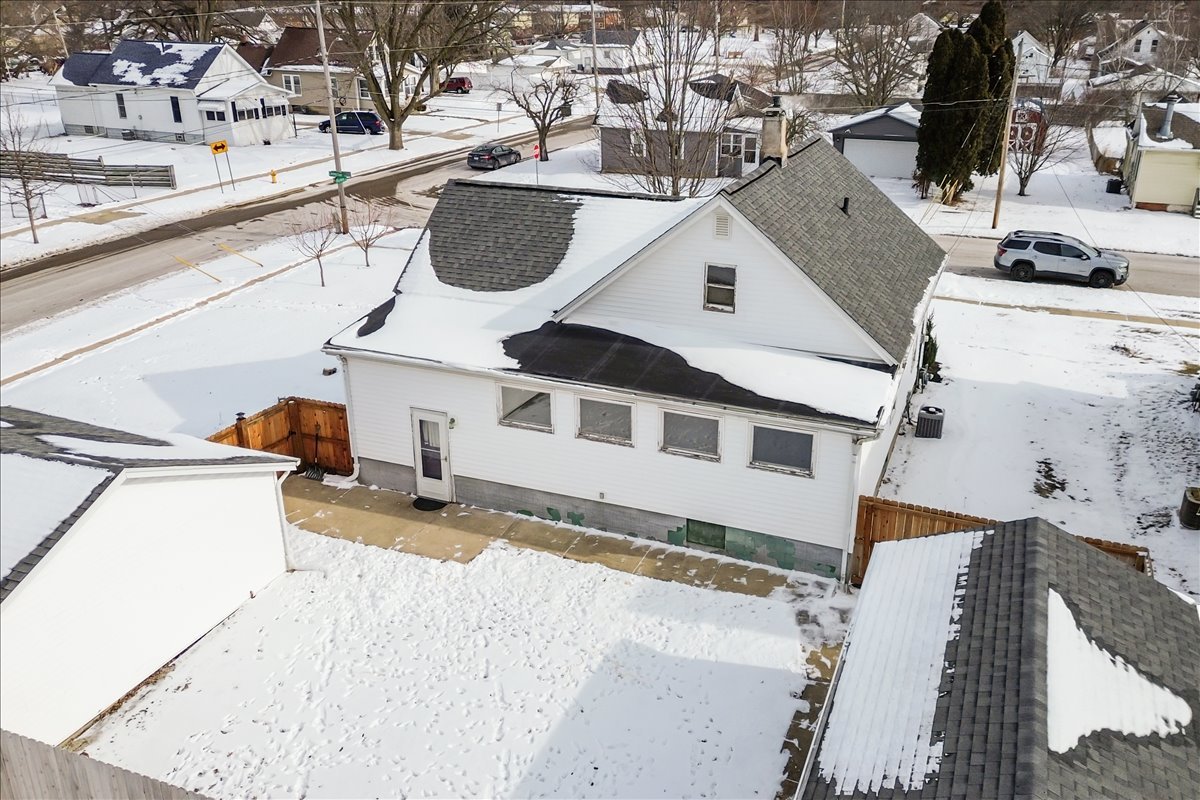 1310 N Livingston Street, Bloomington, IL 61701