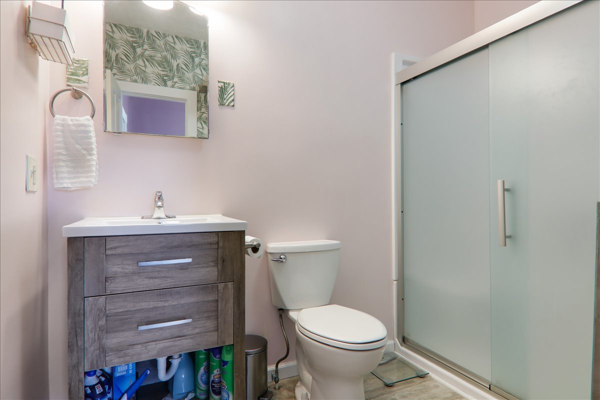 1310 N Livingston Street, Bloomington, IL 61701