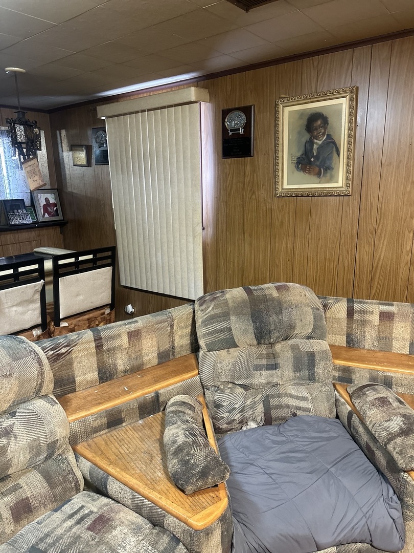 14440 Blackstone Avenue, Dolton, IL 60419