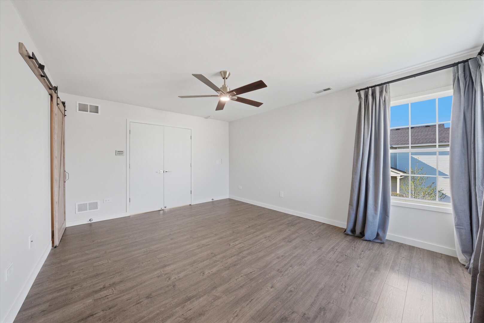 178 Malibu Drive, Romeoville, IL 60446