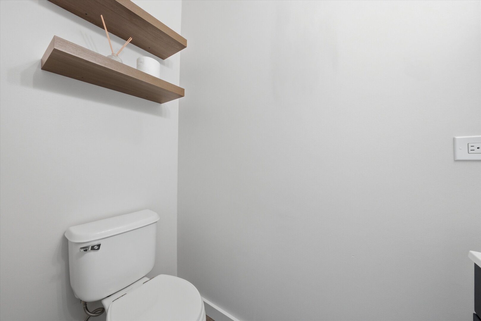 178 Malibu Drive, Romeoville, IL 60446