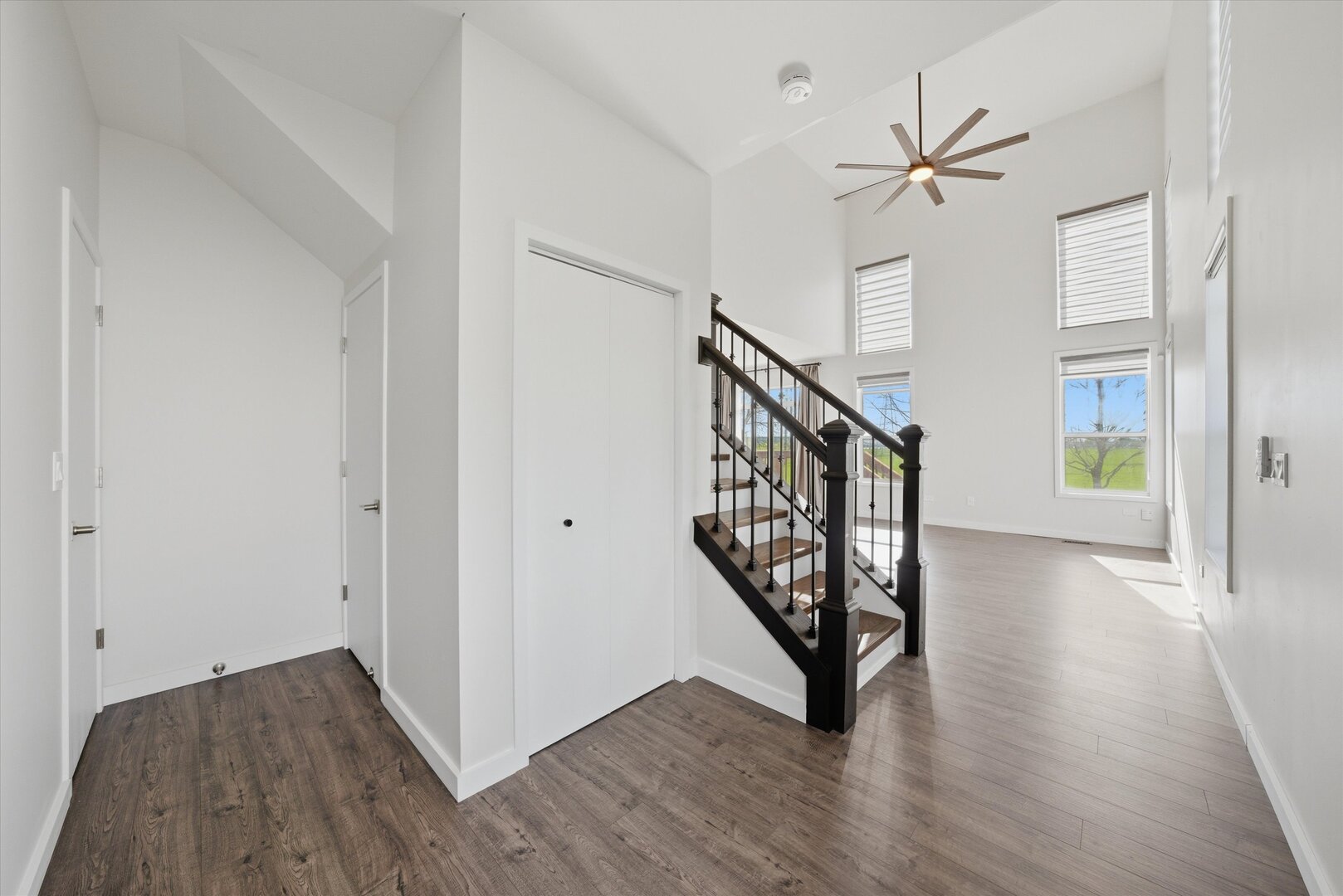 178 Malibu Drive, Romeoville, IL 60446