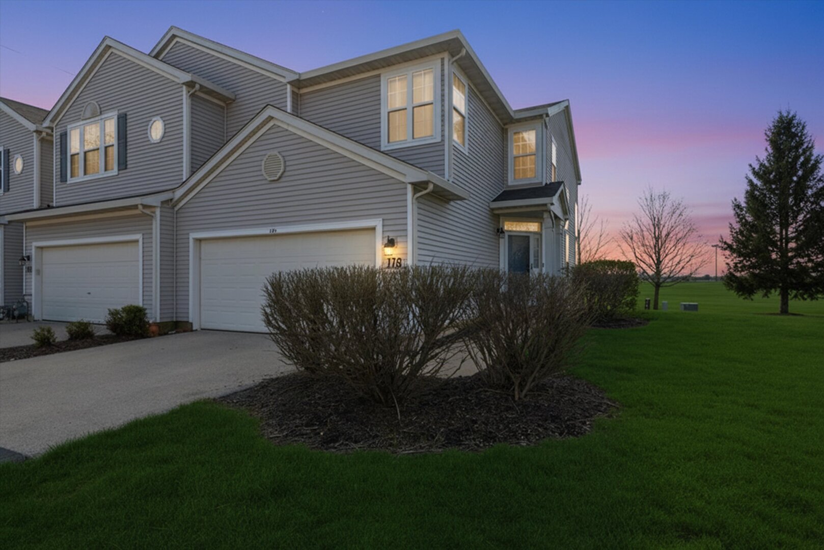 178 Malibu Drive, Romeoville, IL 60446
