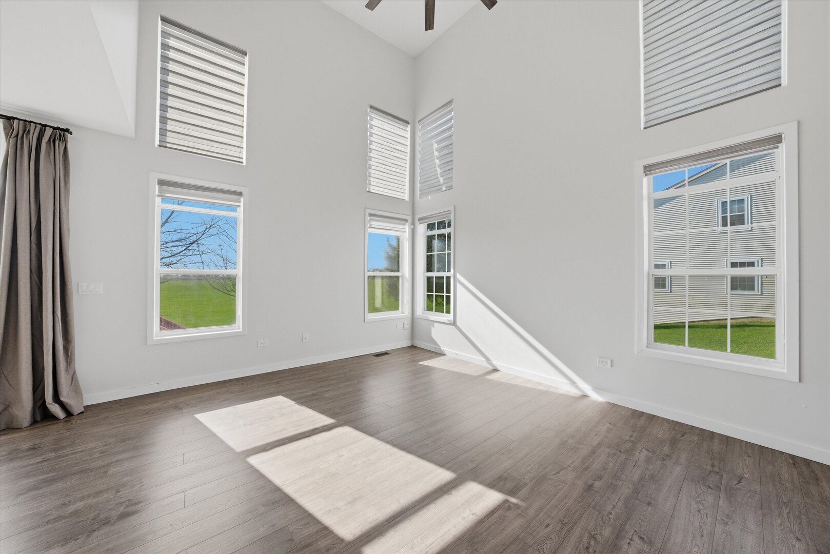 178 Malibu Drive, Romeoville, IL 60446