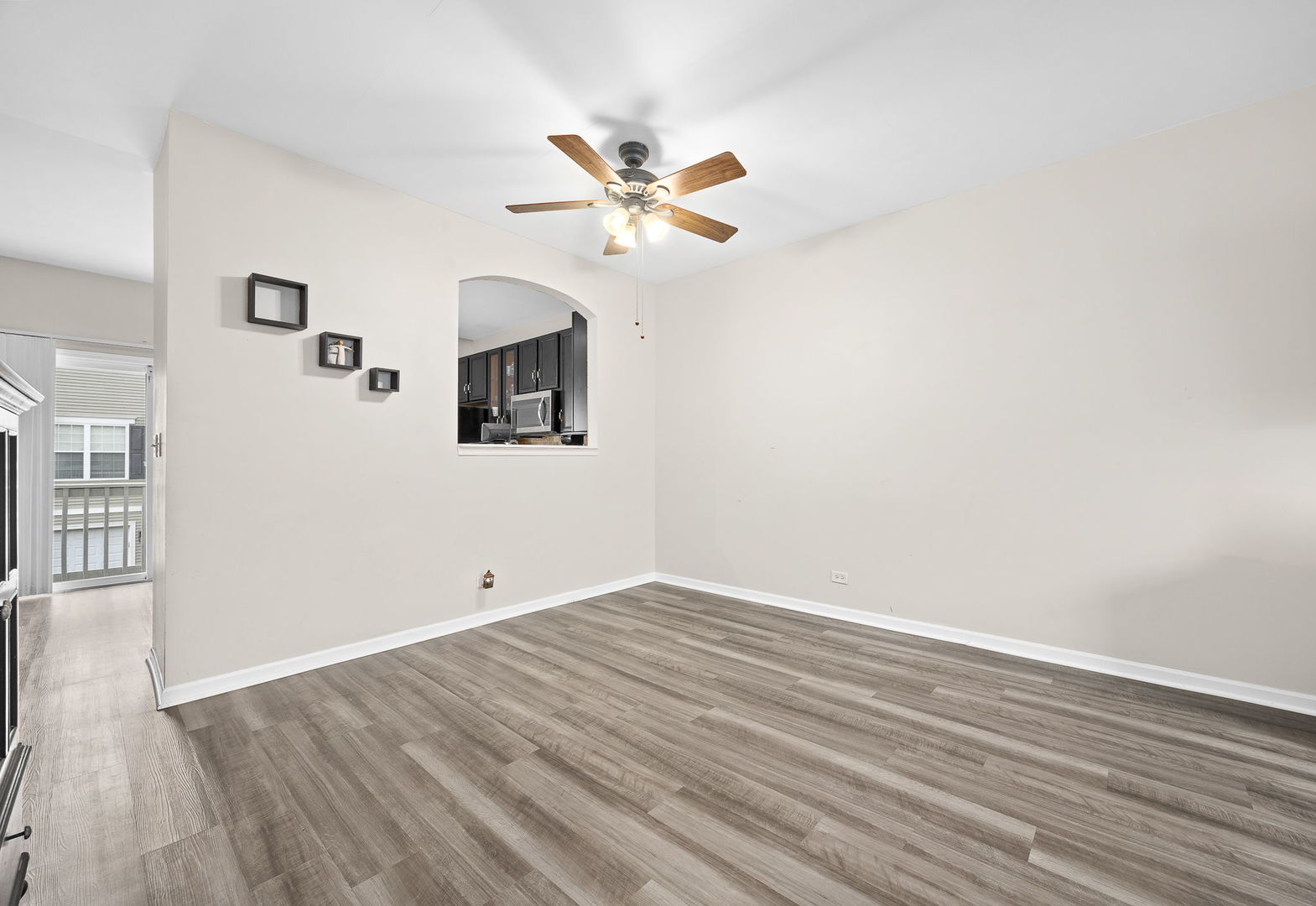 1658 N Fieldstone Drive, Shorewood, IL 60404