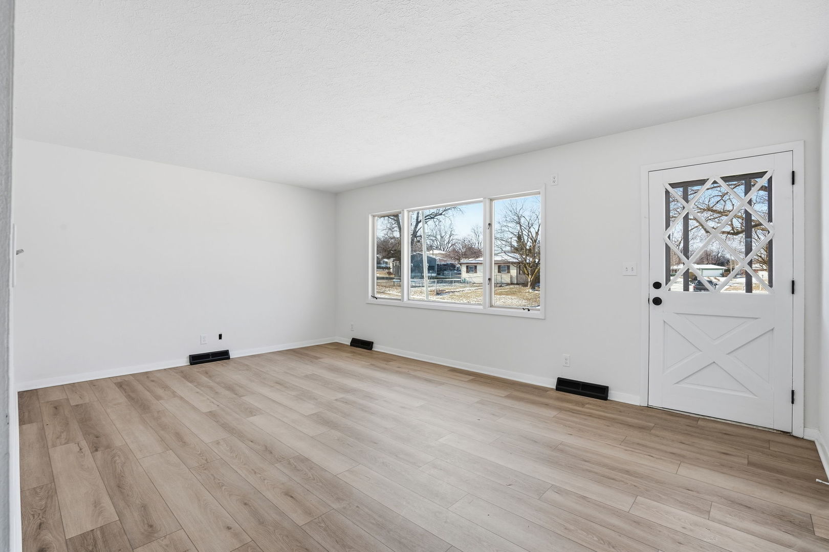 1237 Hilltop Drive, Milan, IL 61264