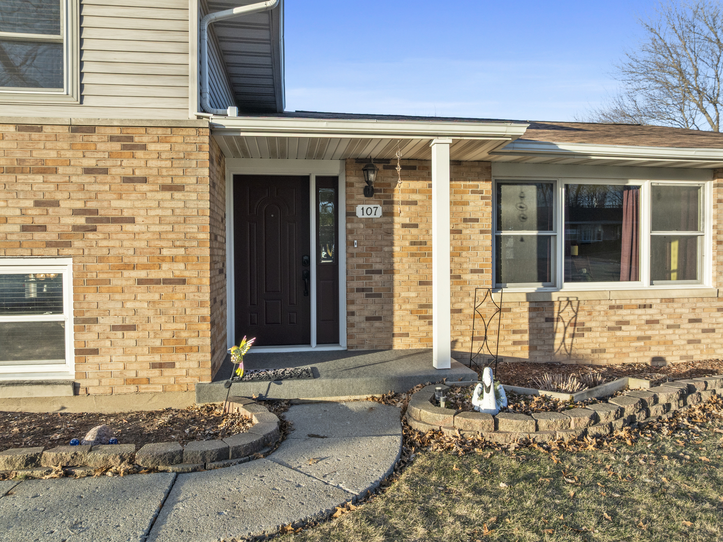 107 W Douglas Street, Carlock, IL 61725