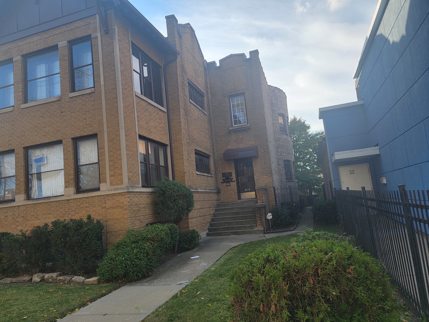 46 N Central Avenue, Chicago, IL 60644