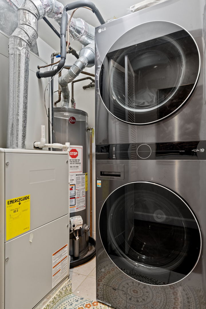 6547 S Ellis Avenue #2, Chicago, IL 60637