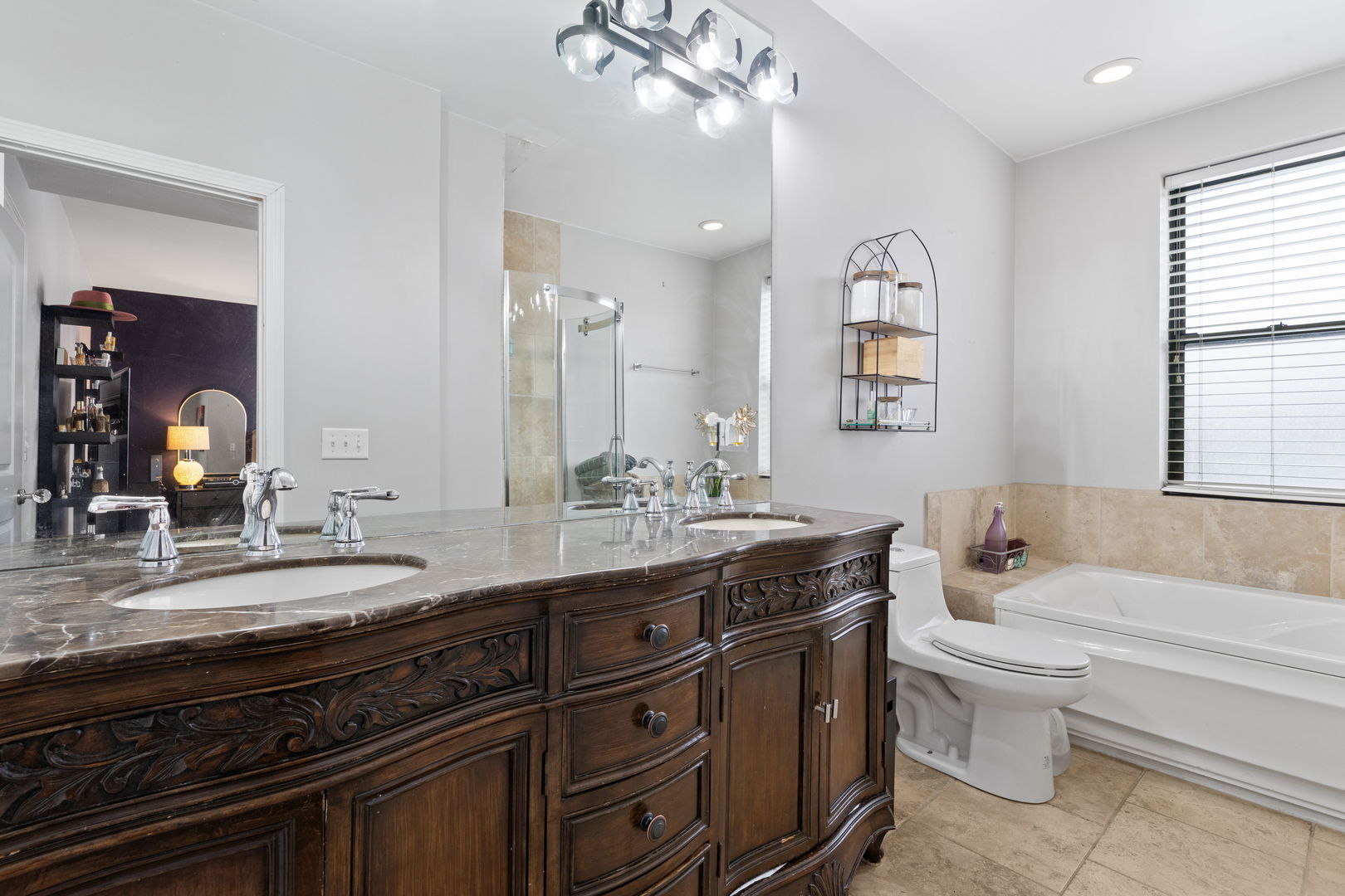 6547 S Ellis Avenue #2, Chicago, IL 60637