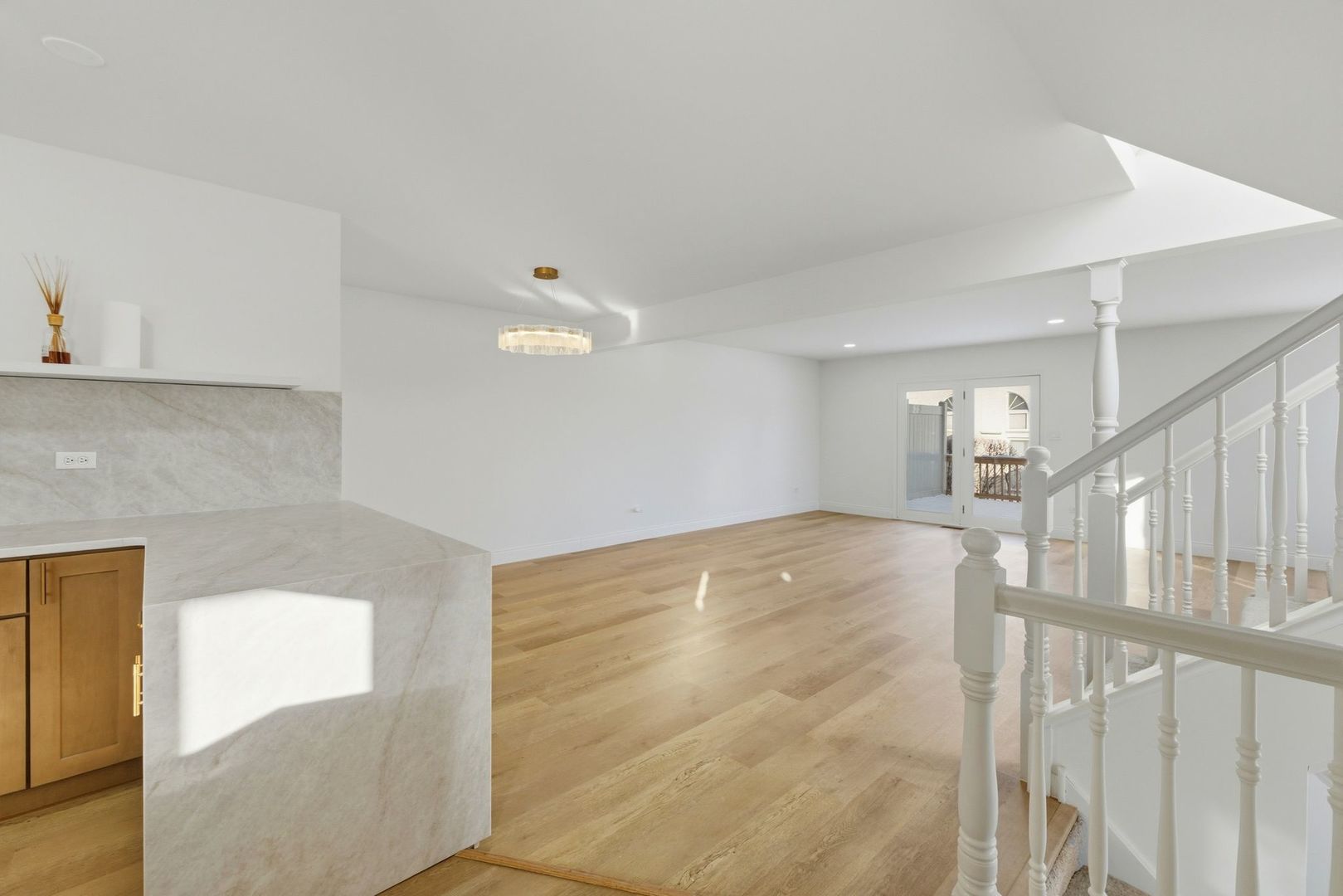 8648 Ballycastle Lane, Tinley Park, IL 60487