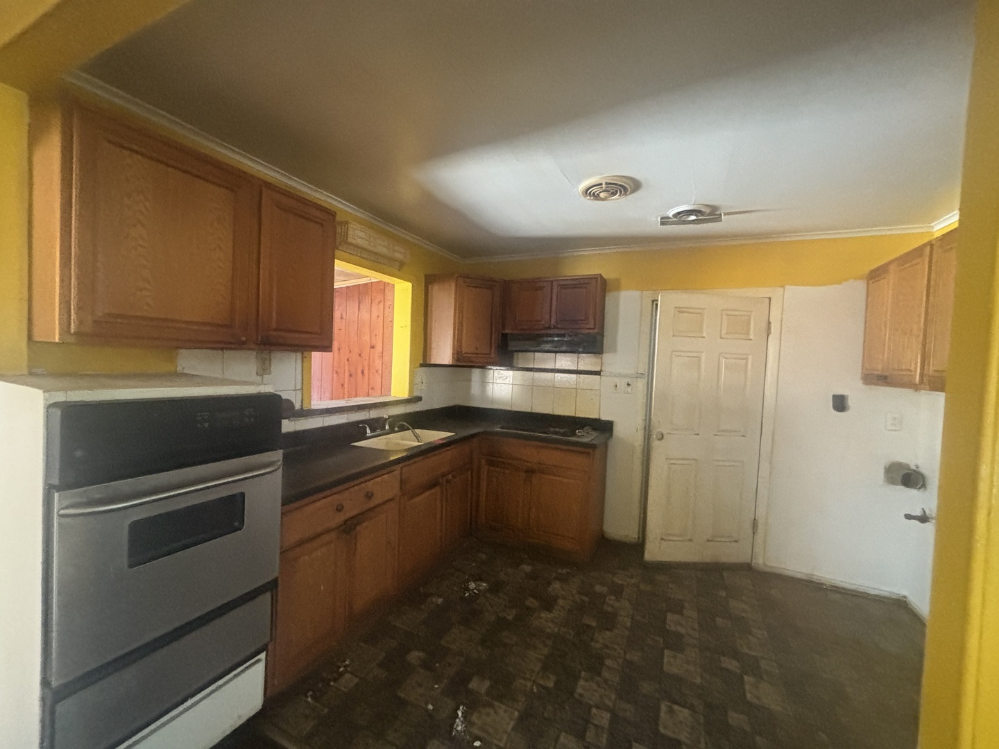 16431 Spaulding Avenue, Markham, IL 60428