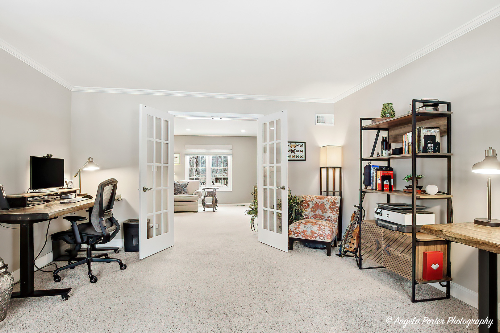 387 Long Hill Road, Gurnee, IL 60031