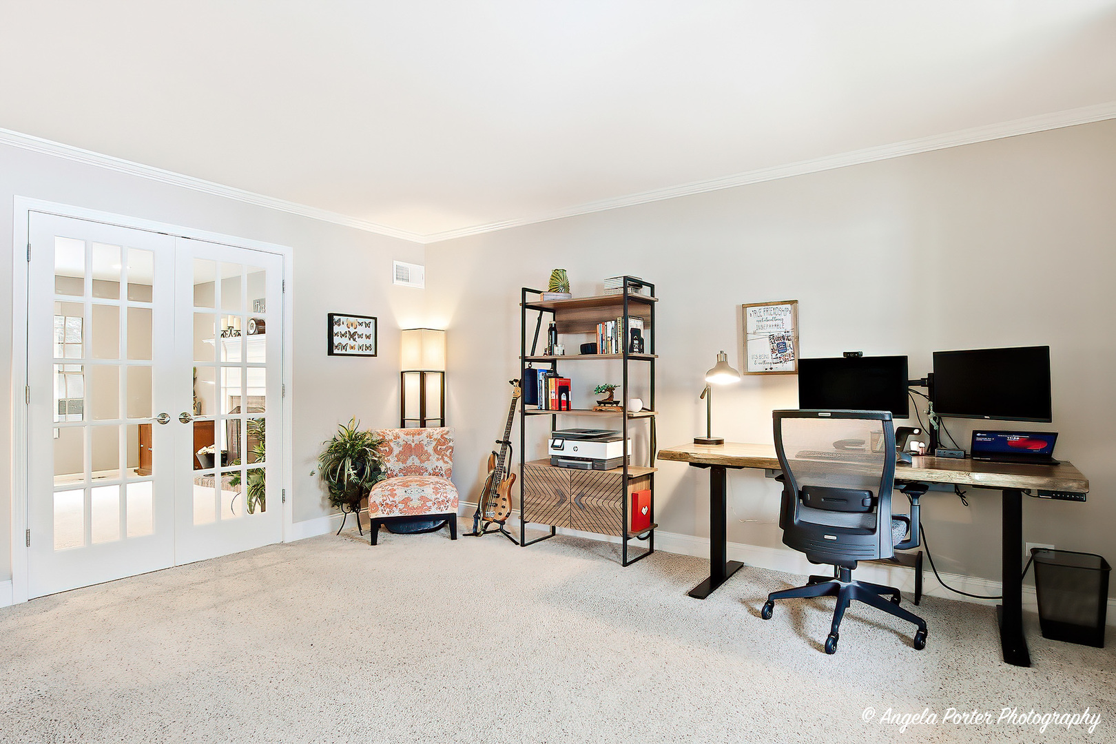 387 Long Hill Road, Gurnee, IL 60031