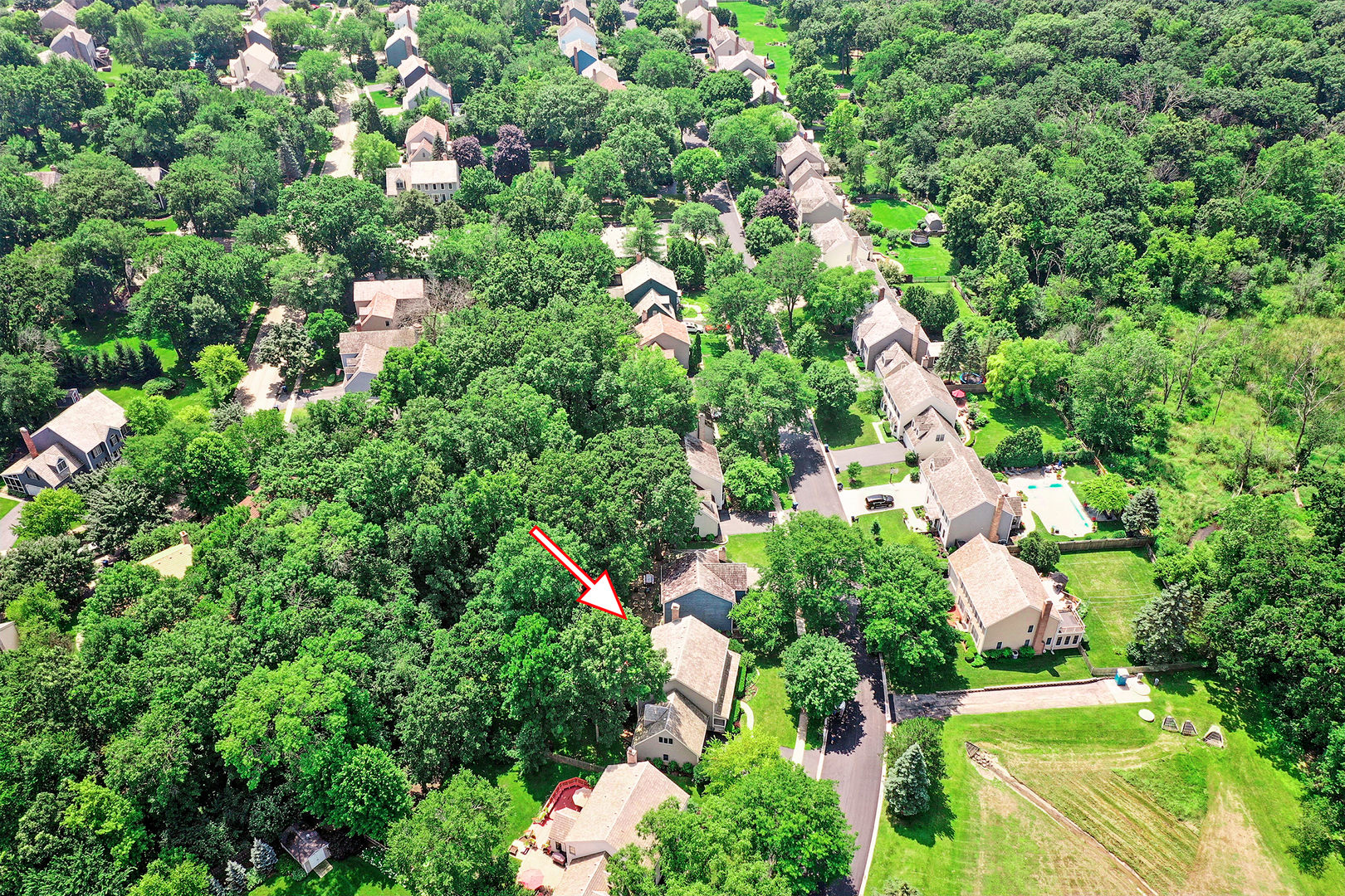 387 Long Hill Road, Gurnee, IL 60031