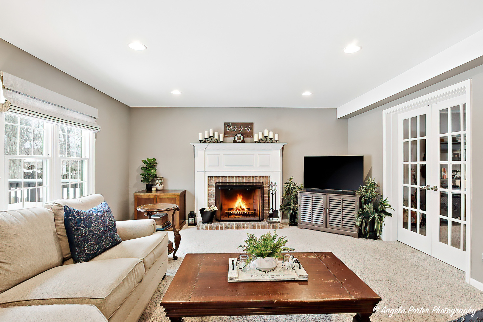 387 Long Hill Road, Gurnee, IL 60031