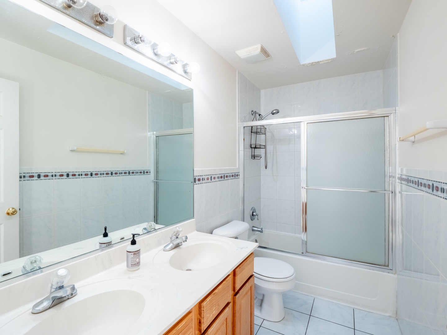 364 Polo Club Drive, Glendale Heights, IL 60139