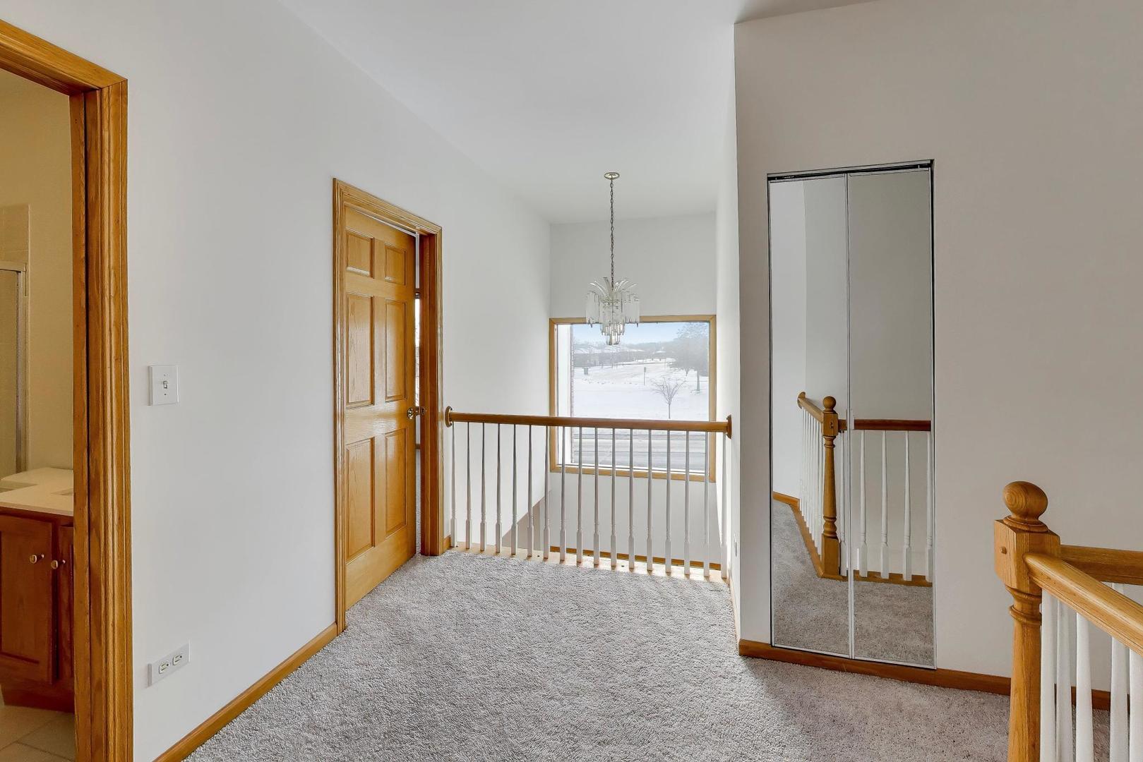 16W234 91st Street, Burr Ridge, IL 60527