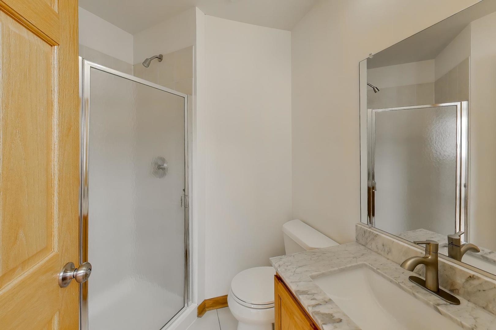 16W234 91st Street, Burr Ridge, IL 60527