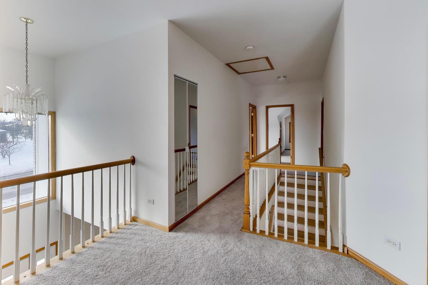 16W234 91st Street, Burr Ridge, IL 60527