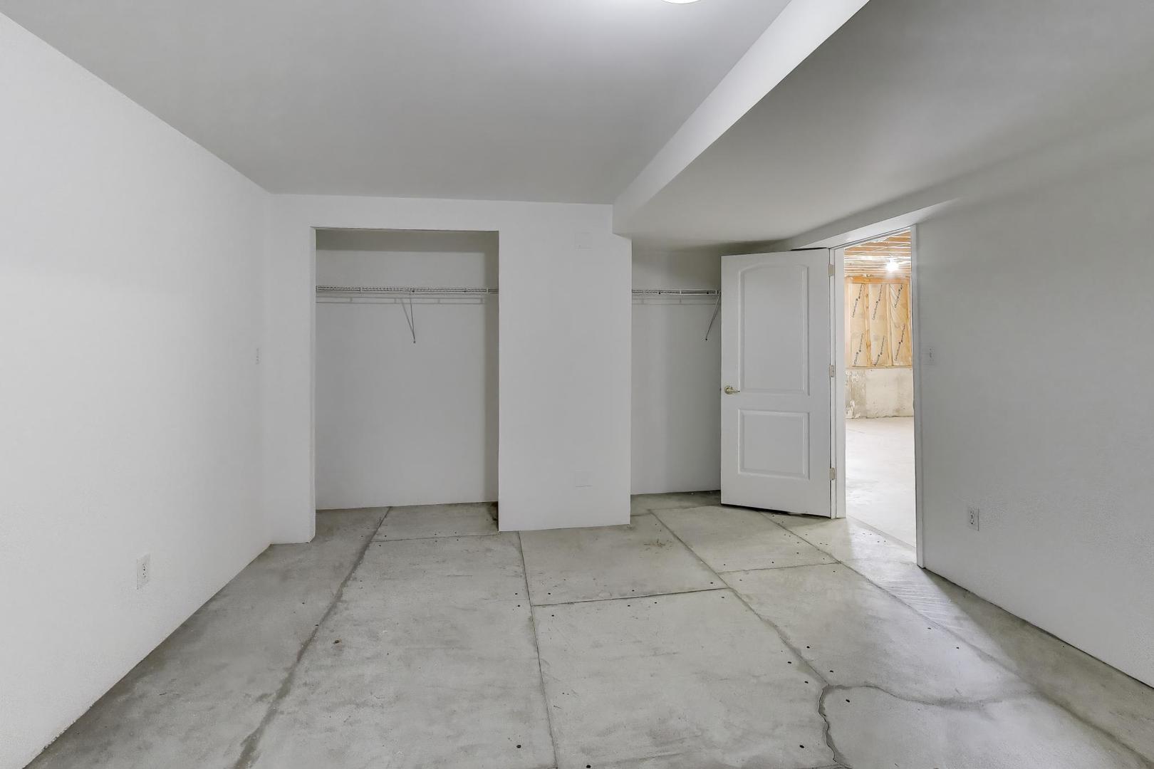 16W234 91st Street, Burr Ridge, IL 60527